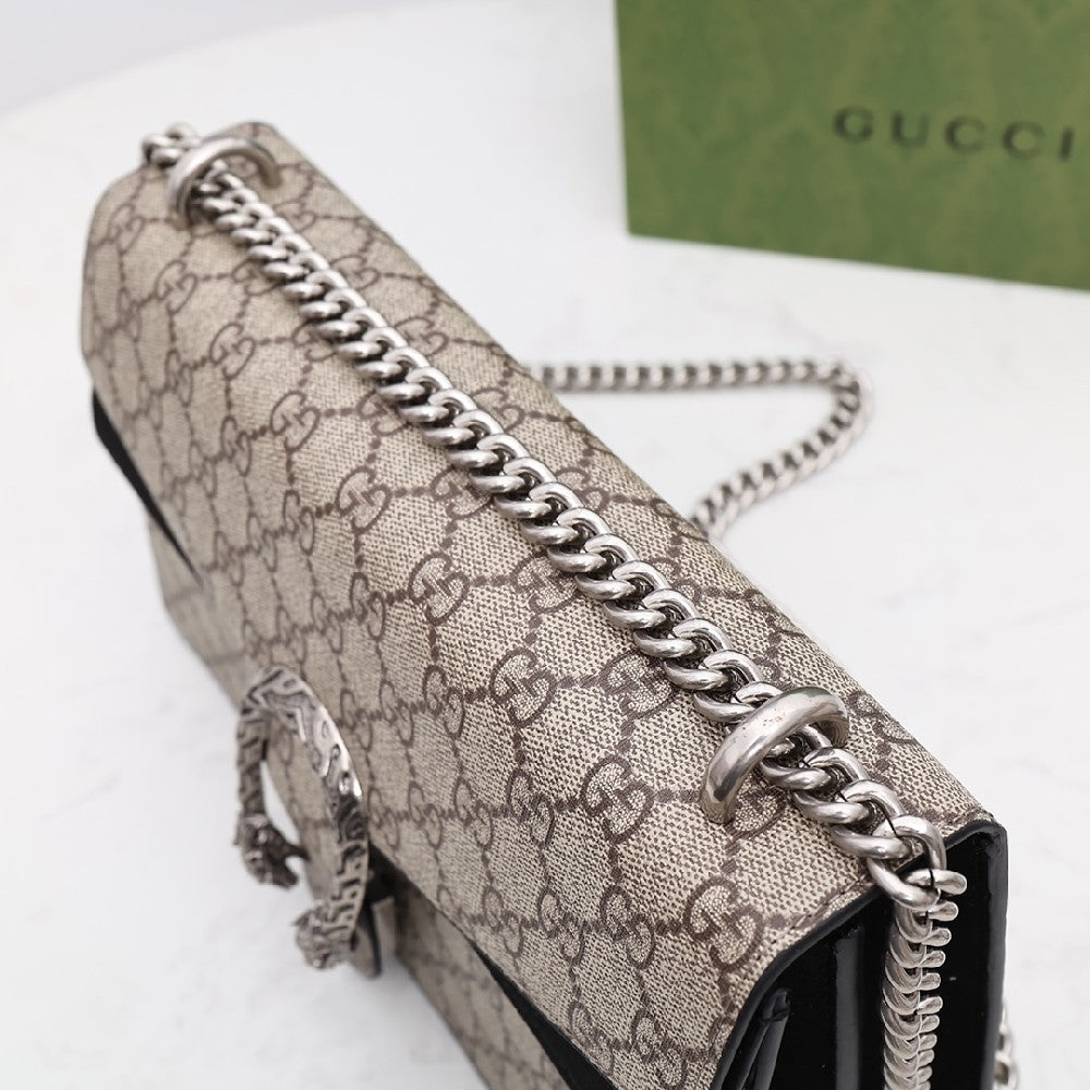 2025 Bag Classic Shoulder Bag W231061