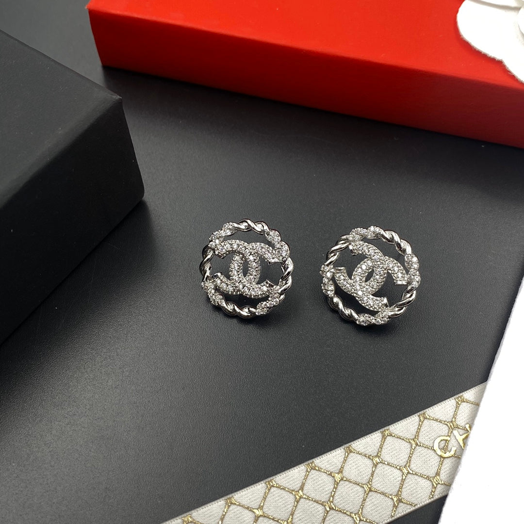 2025 Fine Sparkling Zircon Round Stud Earrings