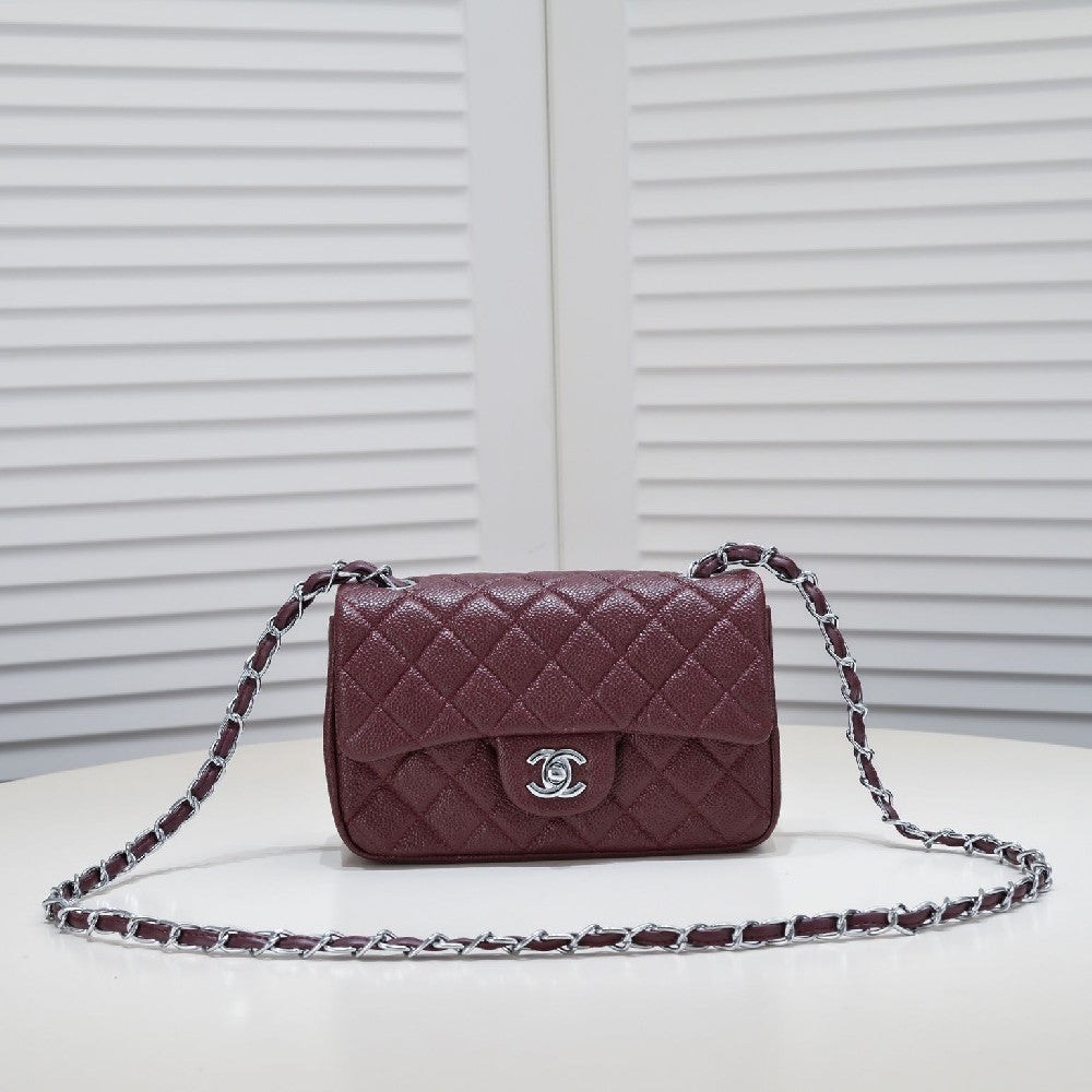 2025 Bag Classic Flap Bag W72