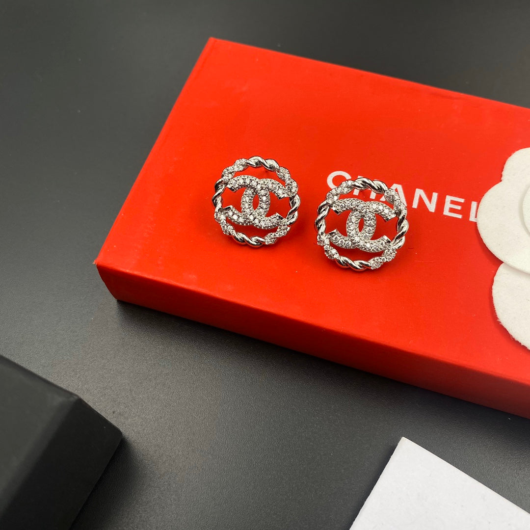 2025 Fine Sparkling Zircon Round Stud Earrings