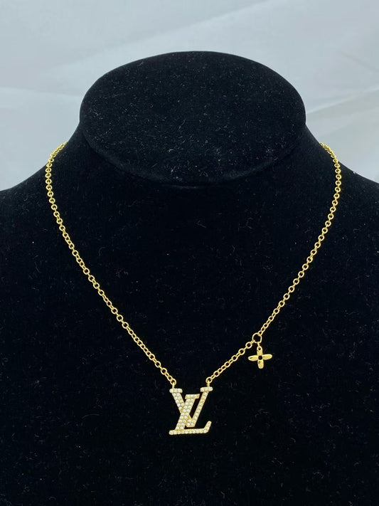 Arc de Triomphe full brick letter necklace thickened