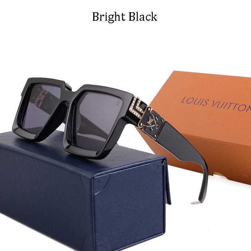 2025 Large frame street style square sunglasses UV400